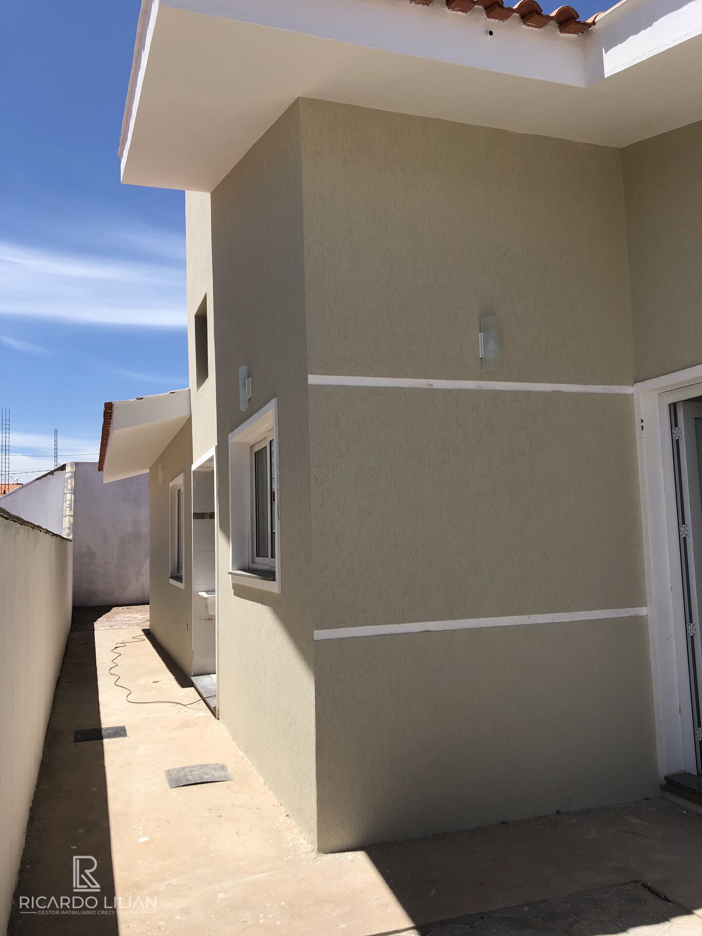 Casa de Condomínio à venda com 3 quartos, 81m² - Foto 4