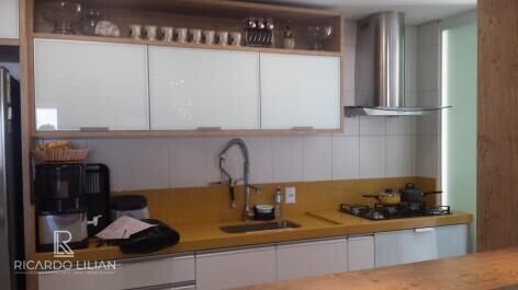 Apartamento à venda com 2 quartos, 82m² - Foto 11