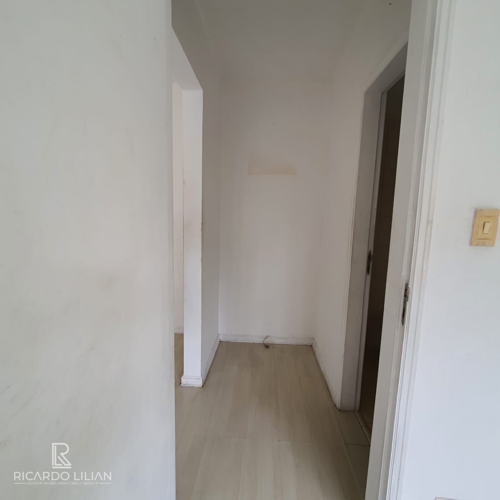 Apartamento à venda com 1 quarto, 59m² - Foto 8