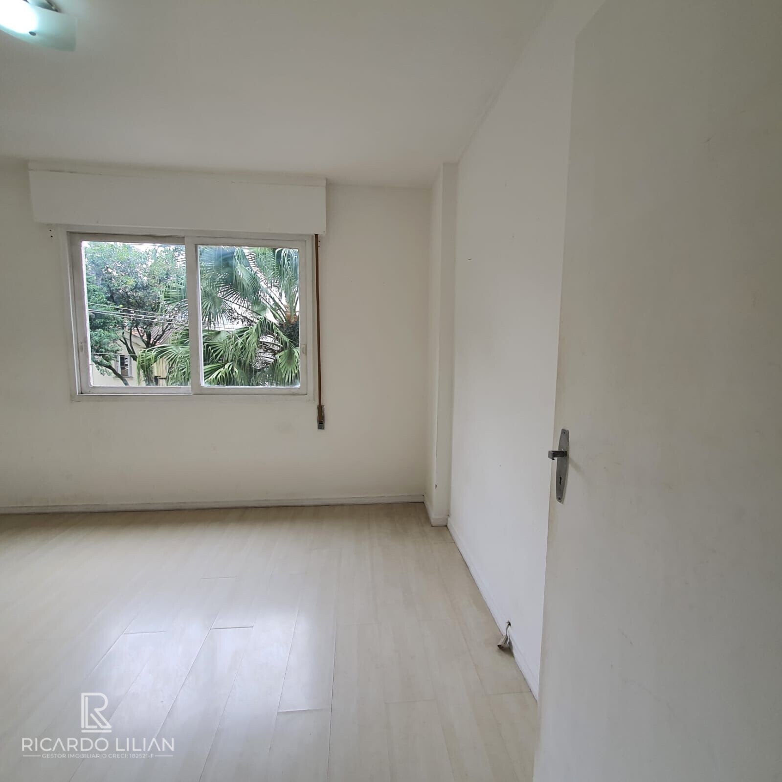 Apartamento à venda com 1 quarto, 59m² - Foto 4