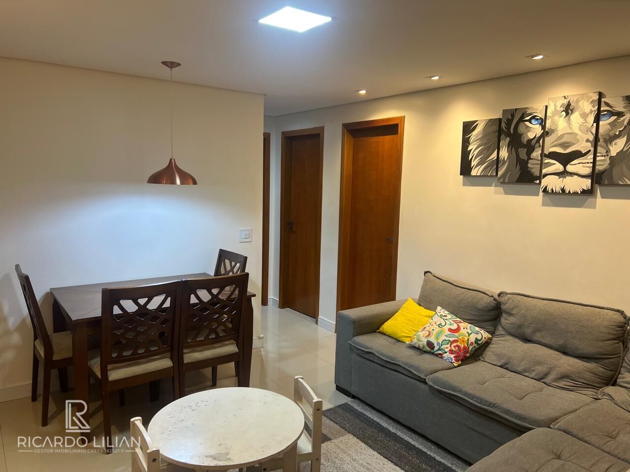 Apartamento à venda com 2 quartos, 53m² - Foto 2