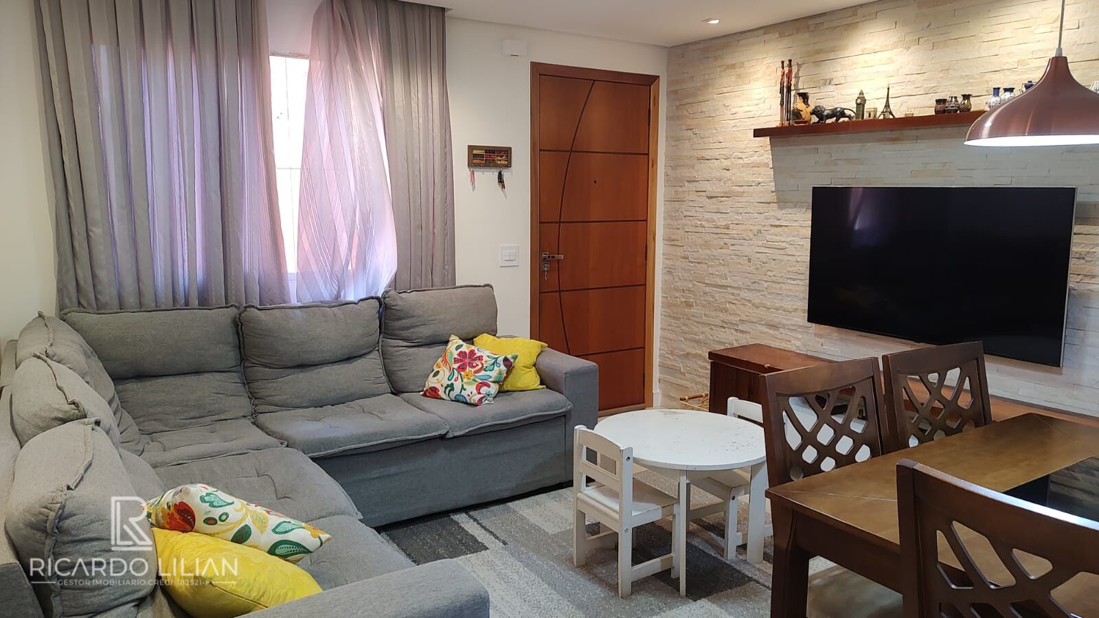 Apartamento à venda com 2 quartos, 53m² - Foto 1