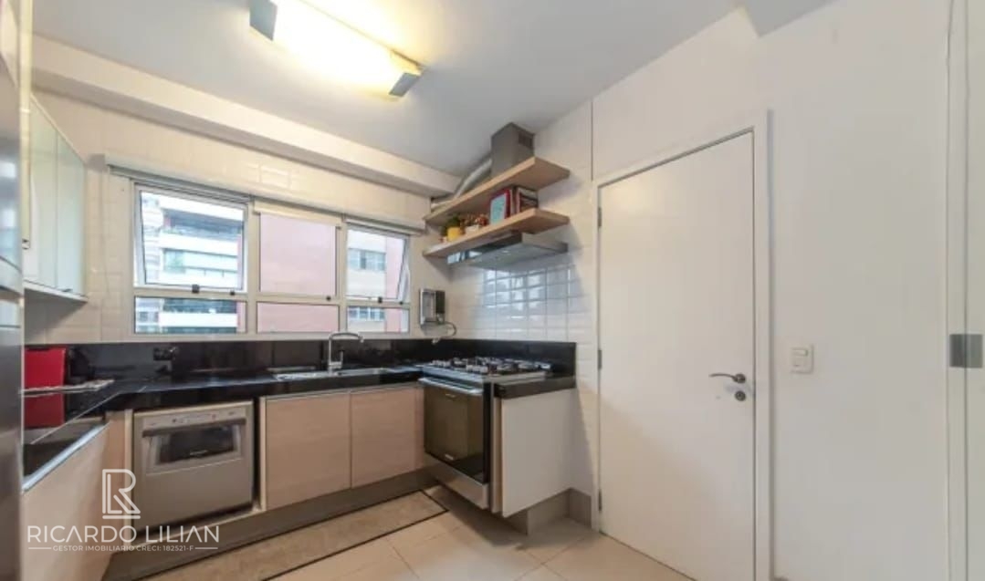 Apartamento à venda com 3 quartos, 144m² - Foto 39