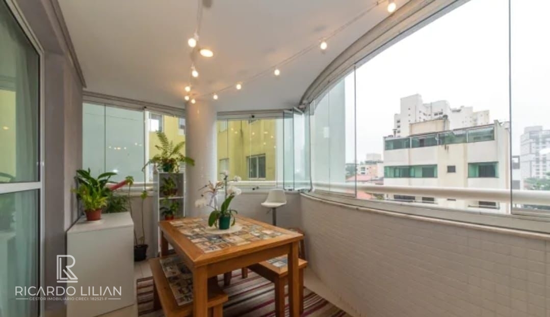 Apartamento à venda com 3 quartos, 144m² - Foto 6