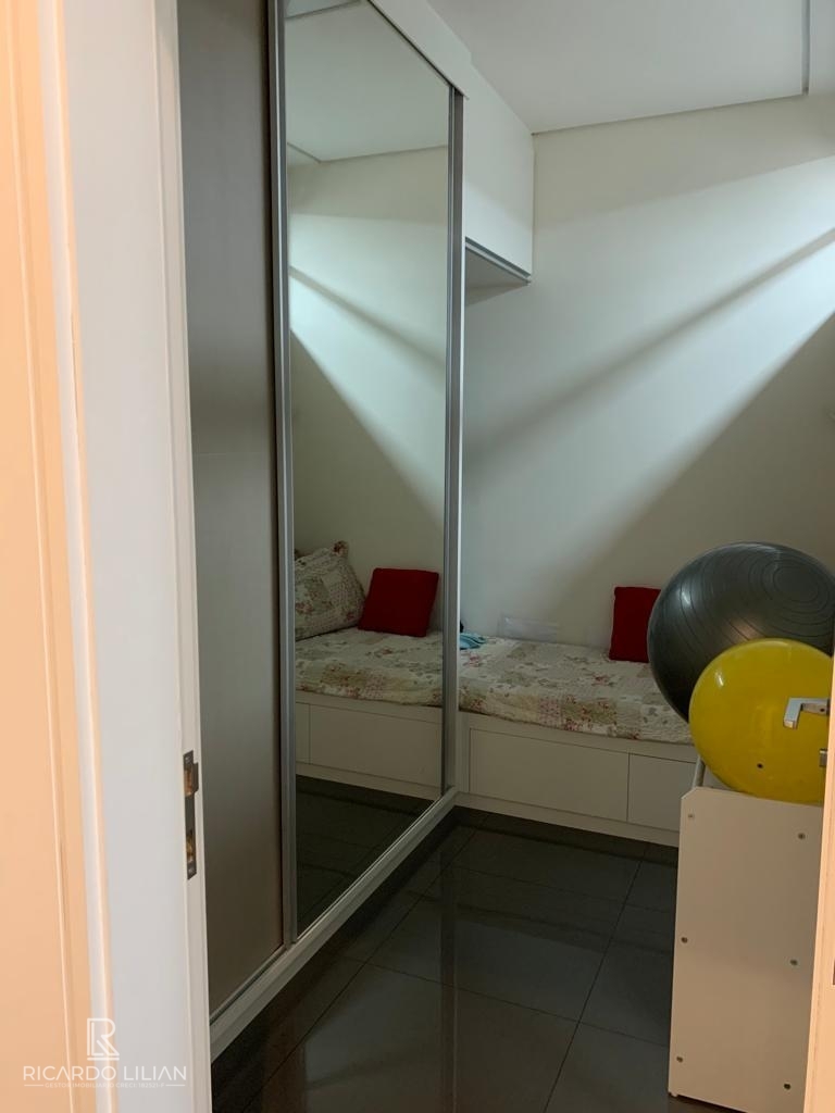 Apartamento à venda com 3 quartos, 275m² - Foto 15