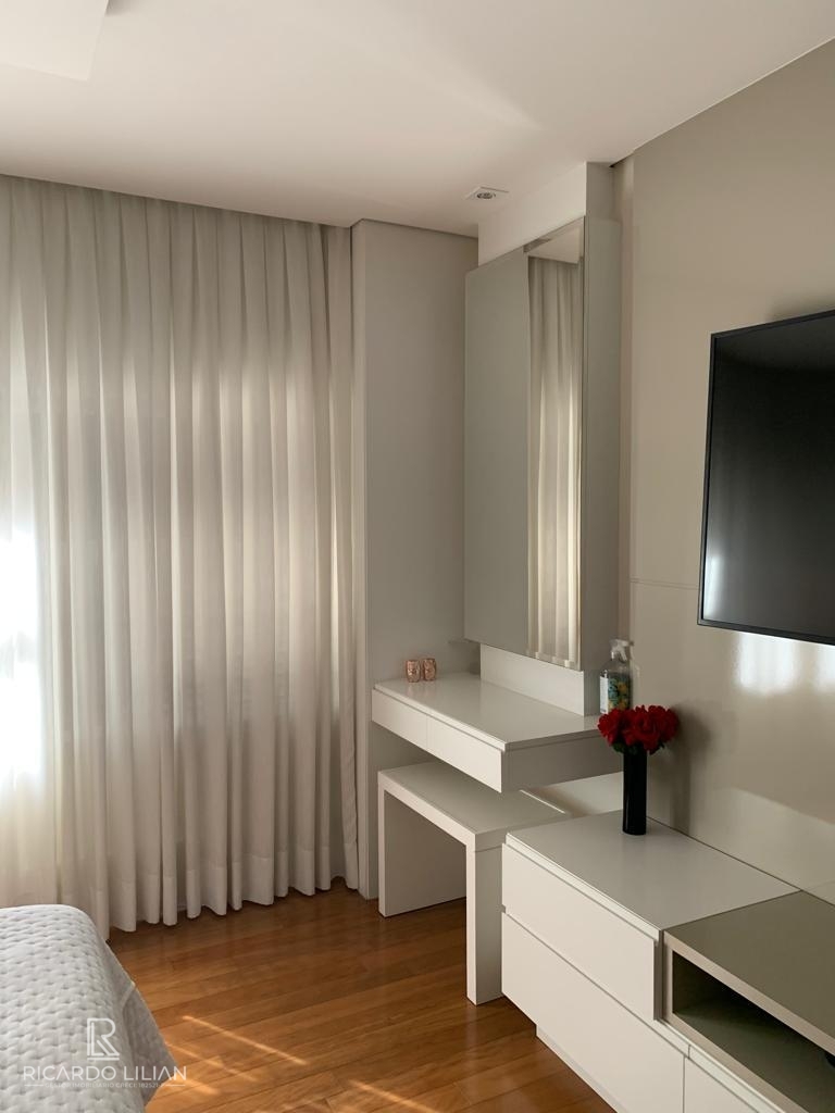 Apartamento à venda com 3 quartos, 275m² - Foto 8