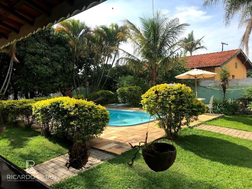 Casa, 5 quartos, 1200 m² - Foto 4