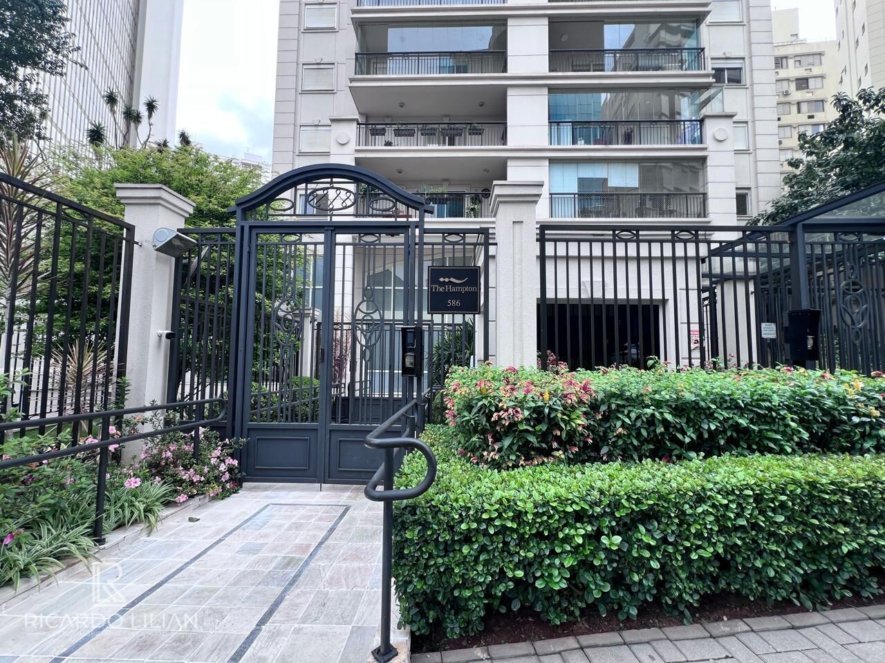 Apartamento, 2 quartos, 74 m² - Foto 1