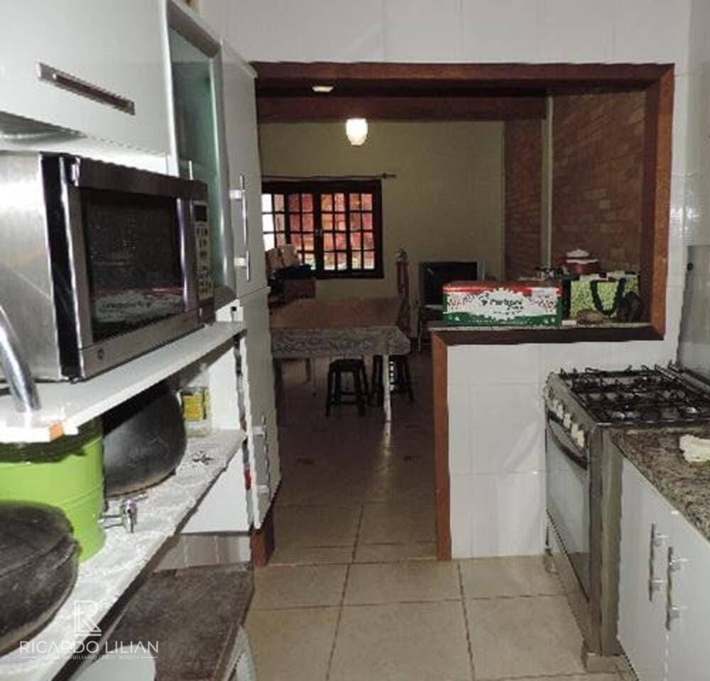 Casa de Condomínio à venda com 3 quartos, 250m² - Foto 16