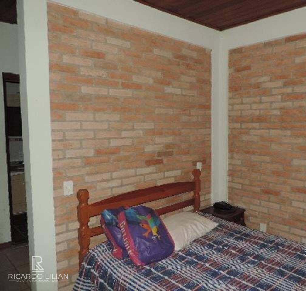 Casa de Condomínio à venda com 3 quartos, 250m² - Foto 15