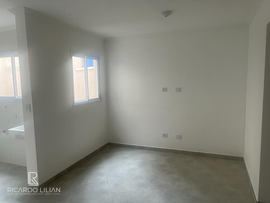 Apartamento à venda com 1 quarto, 33m² - Foto 2