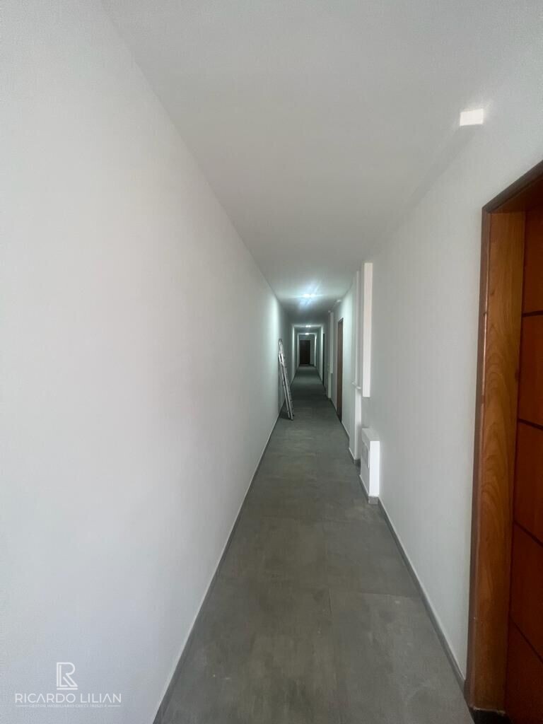 Apartamento à venda com 1 quarto, 33m² - Foto 22