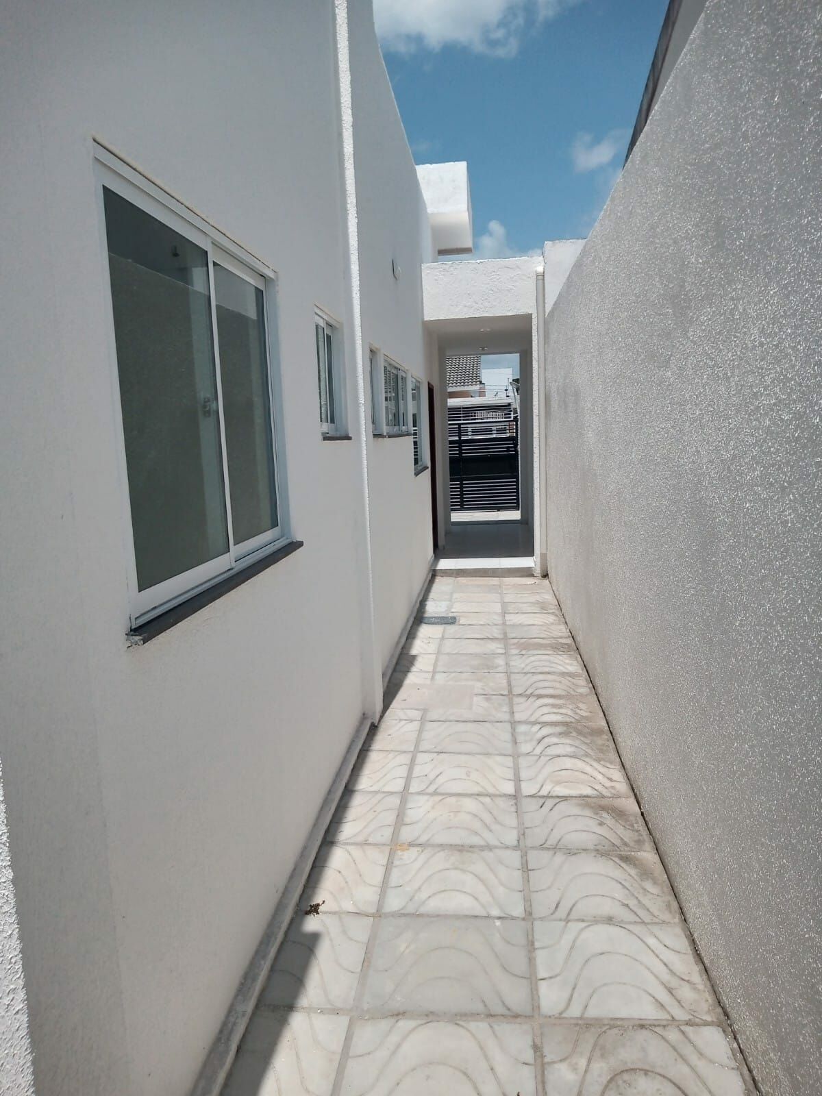 Casa à venda com 2 quartos, 60m² - Foto 9