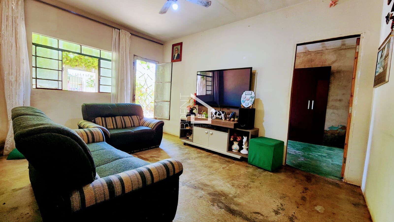 Casa à venda com 5 quartos, 200m² - Foto 6