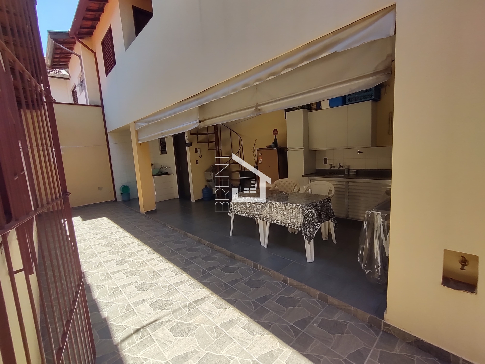 Casa à venda com 3 quartos, 191m² - Foto 15