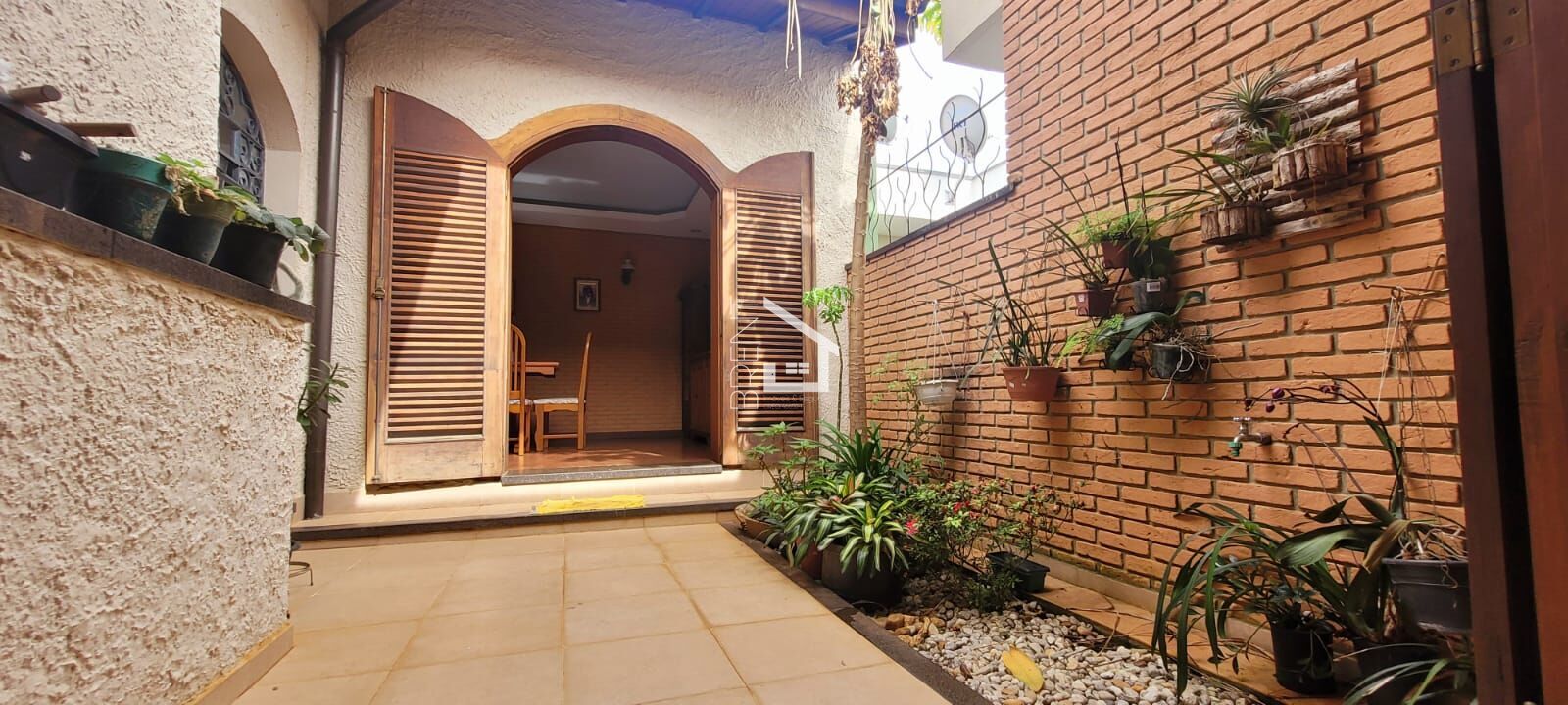 Casa à venda com 3 quartos, 391m² - Foto 11