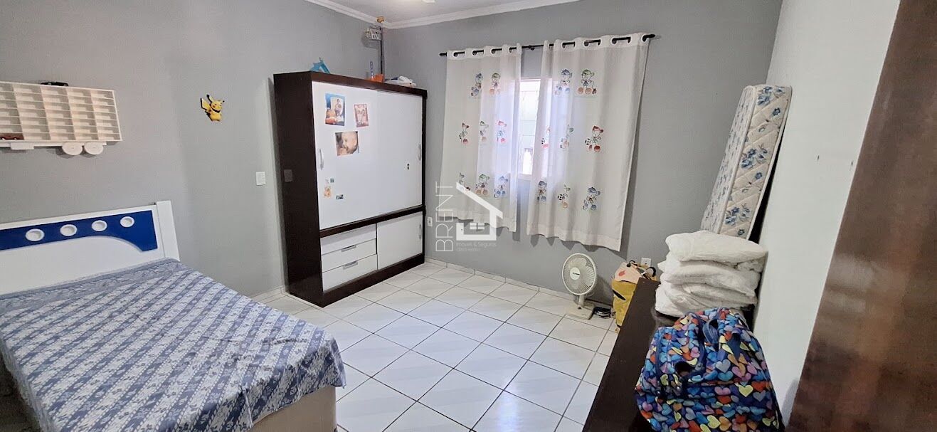 Casa à venda com 2 quartos, 105m² - Foto 3