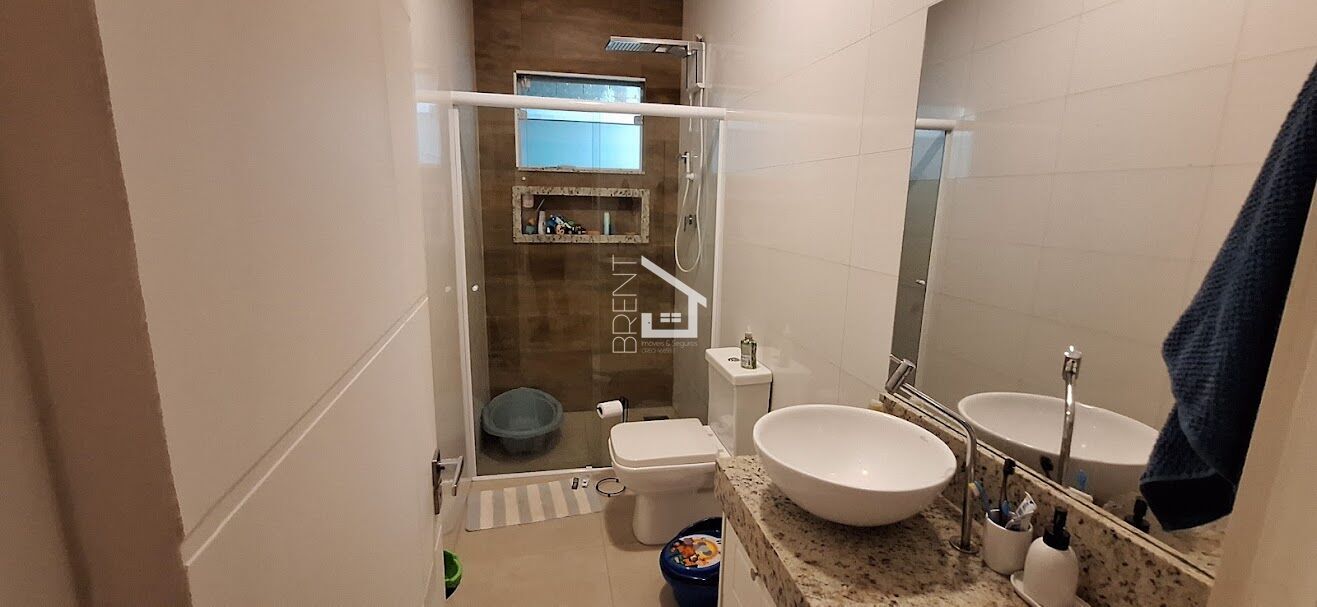 Casa à venda com 2 quartos, 134m² - Foto 11