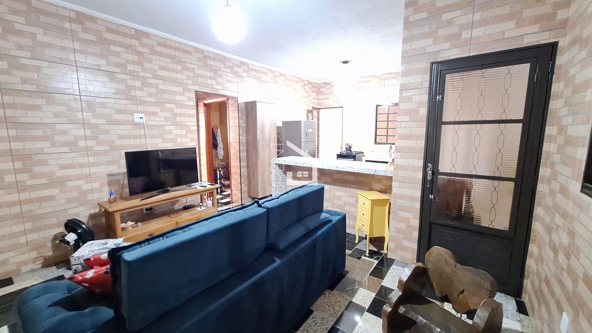 Casa à venda com 2 quartos, 75m² - Foto 4