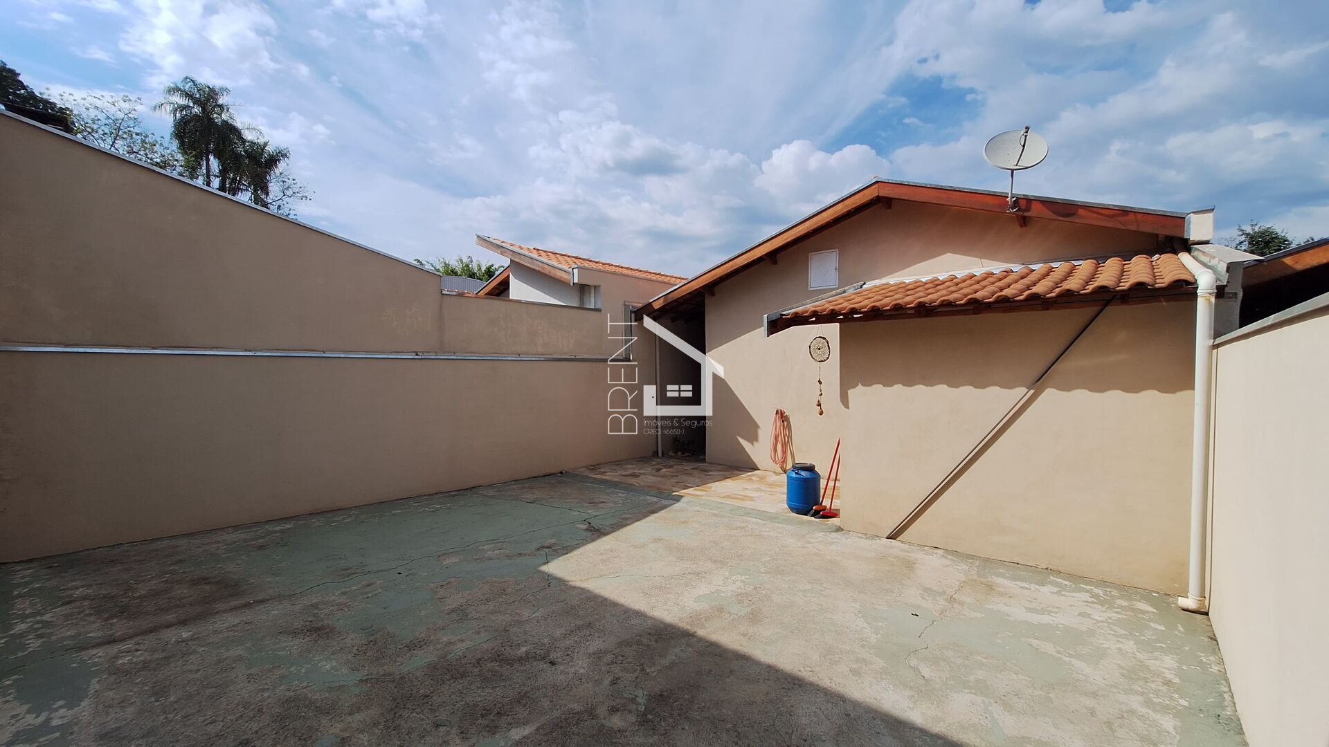 Casa à venda com 2 quartos, 75m² - Foto 10