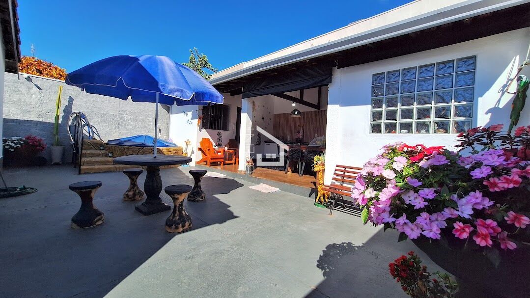 Casa à venda com 3 quartos, 149m² - Foto 14