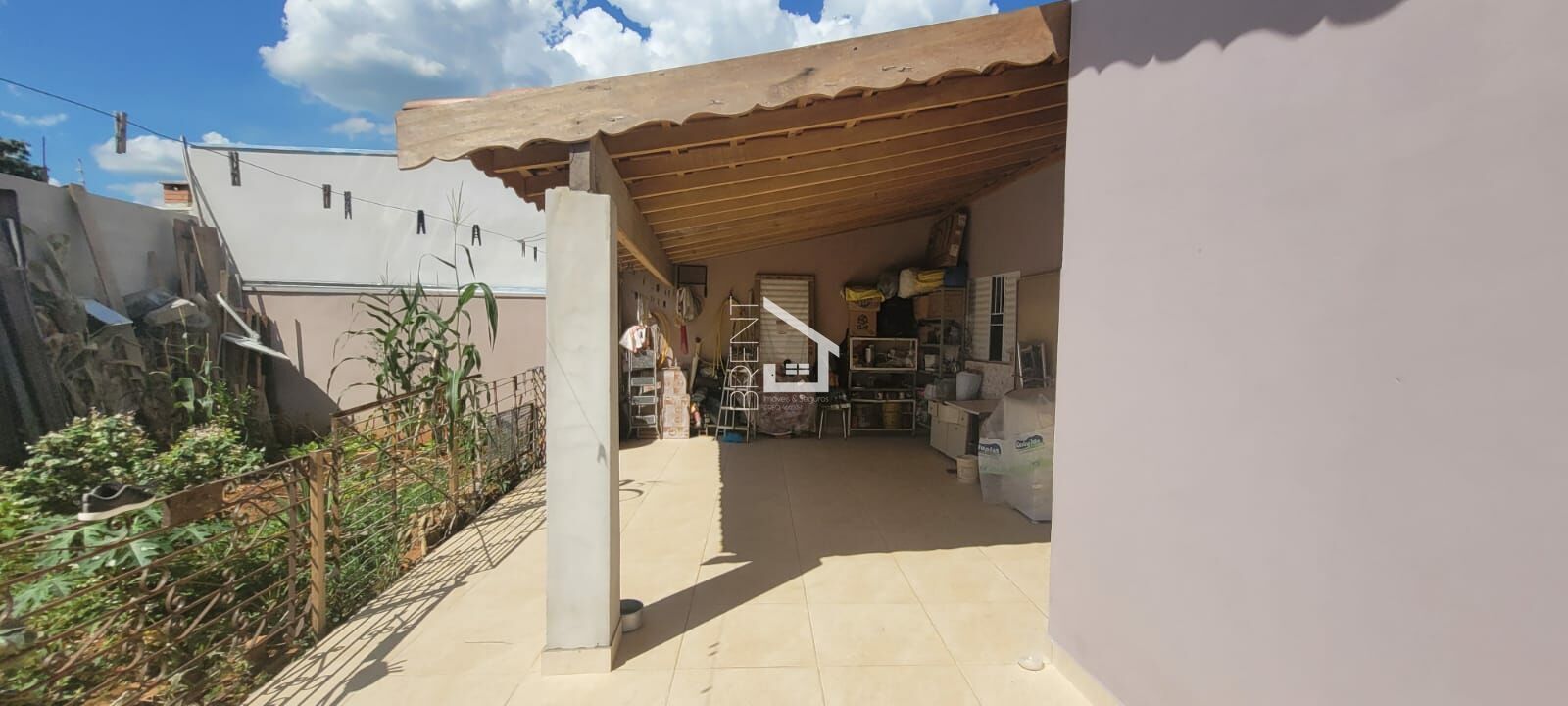 Casa à venda com 3 quartos, 250m² - Foto 13