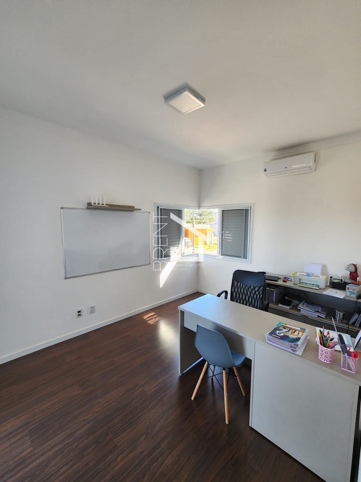 Casa à venda com 4 quartos, 245m² - Foto 8