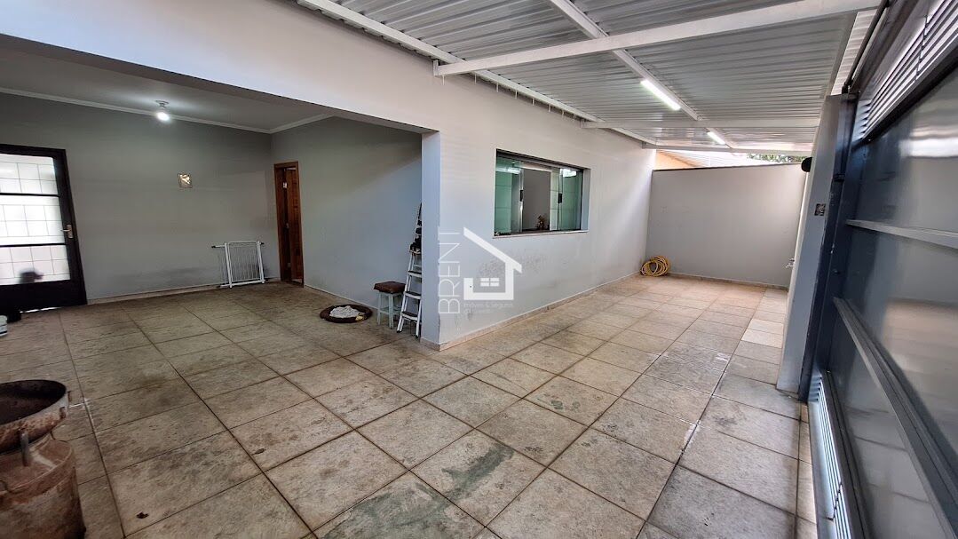 Casa à venda com 5 quartos, 139m² - Foto 19