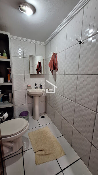 Casa à venda com 5 quartos, 139m² - Foto 16
