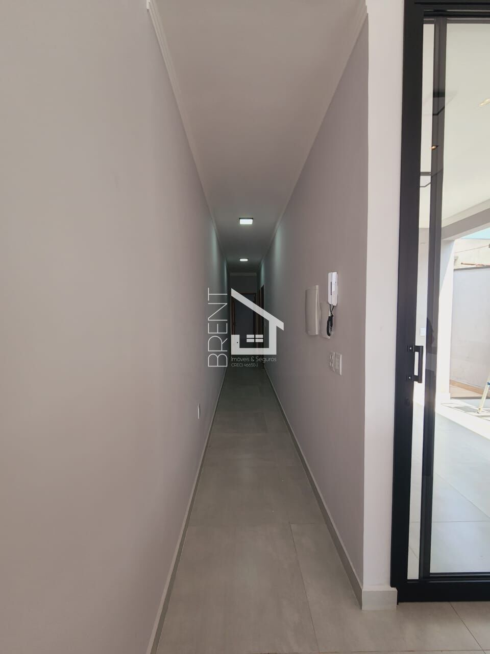 Casa à venda com 2 quartos, 87m² - Foto 8