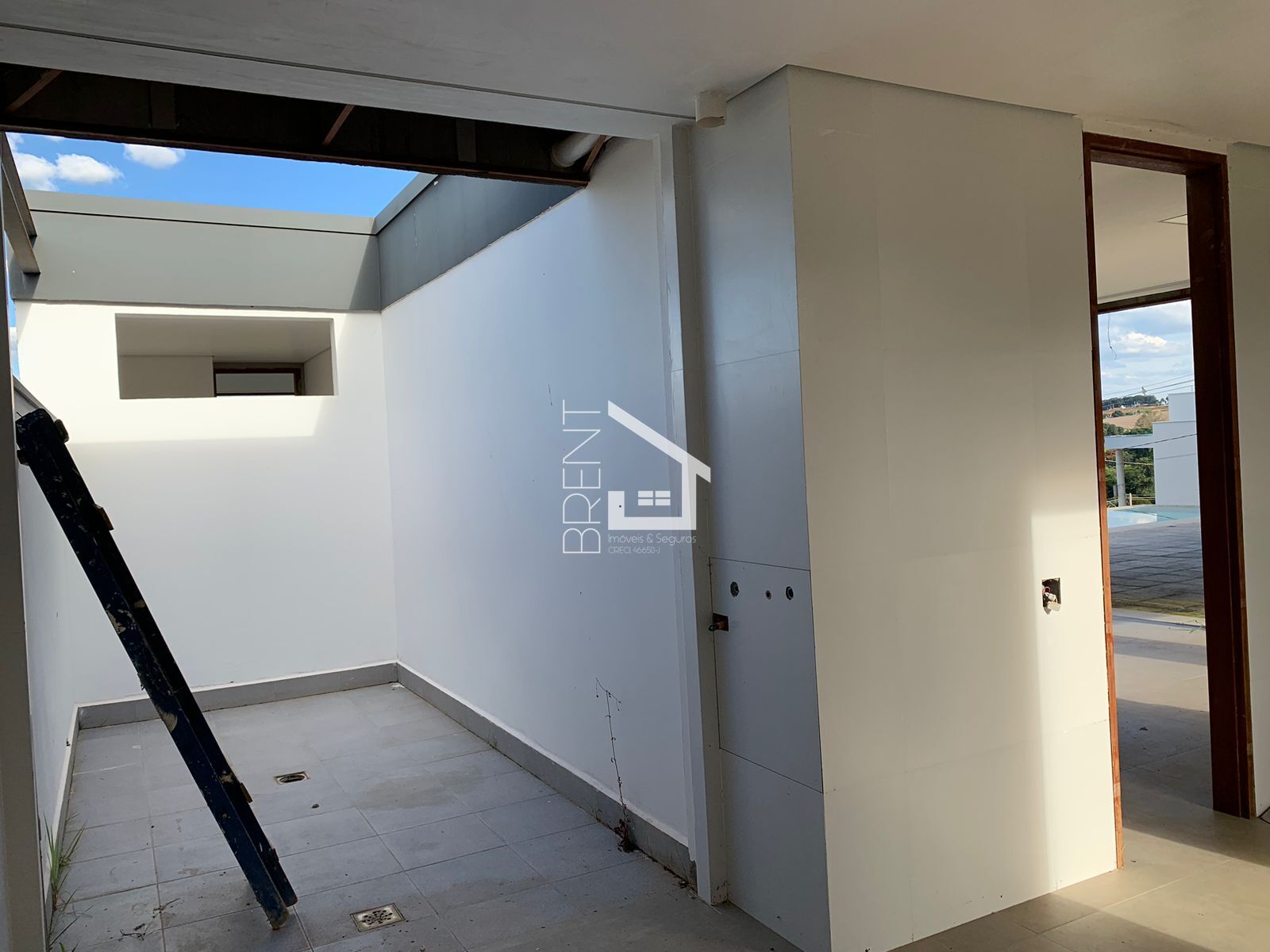 Casa à venda com 4 quartos, 1000m² - Foto 13