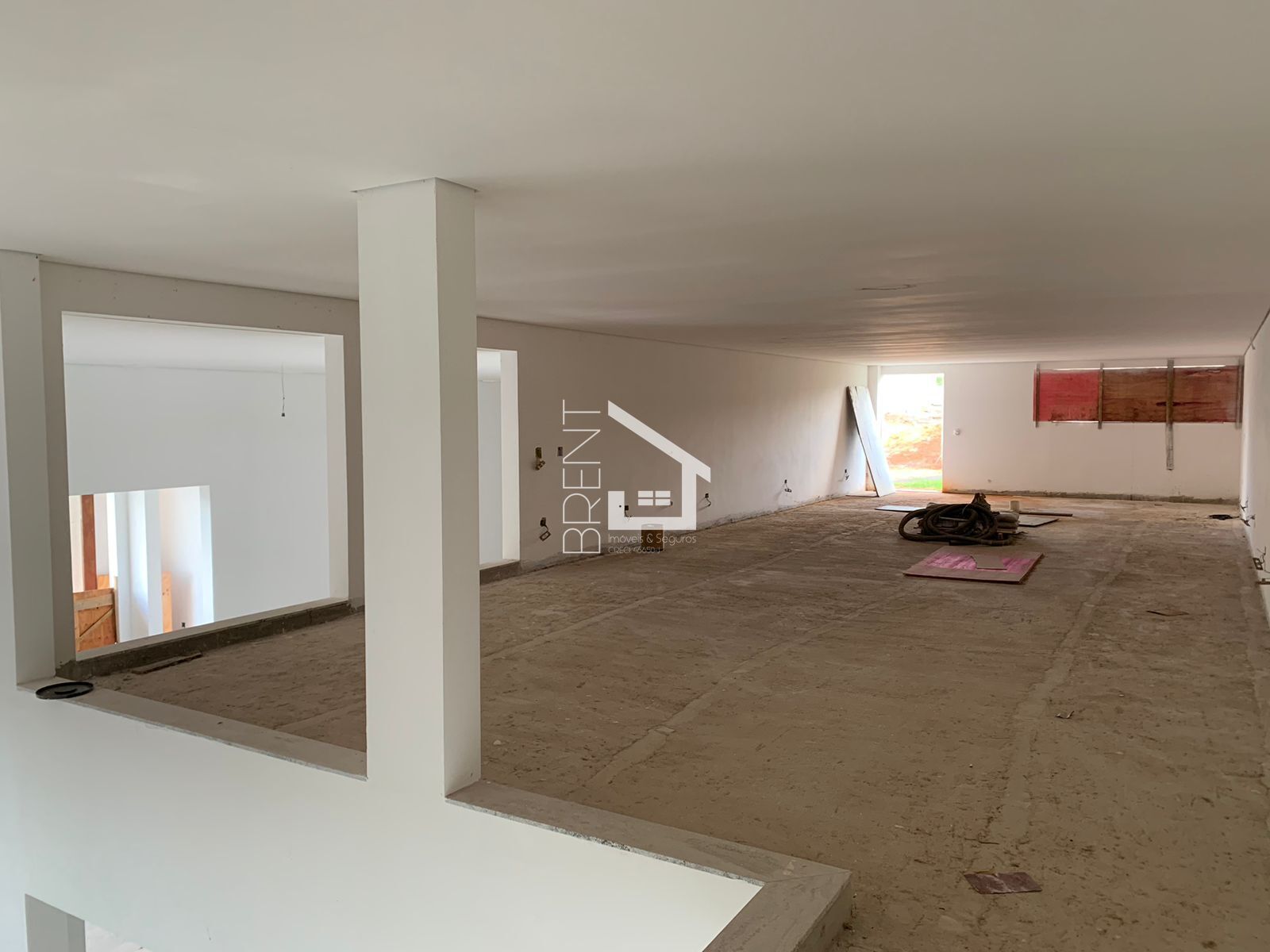 Casa à venda com 4 quartos, 1000m² - Foto 17