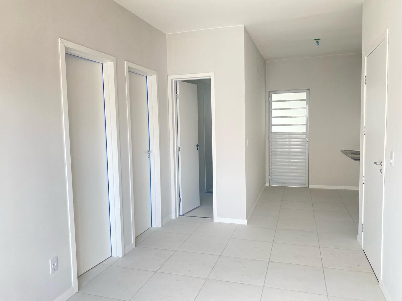 Apartamento à venda com 2 quartos, 56m² - Foto 32