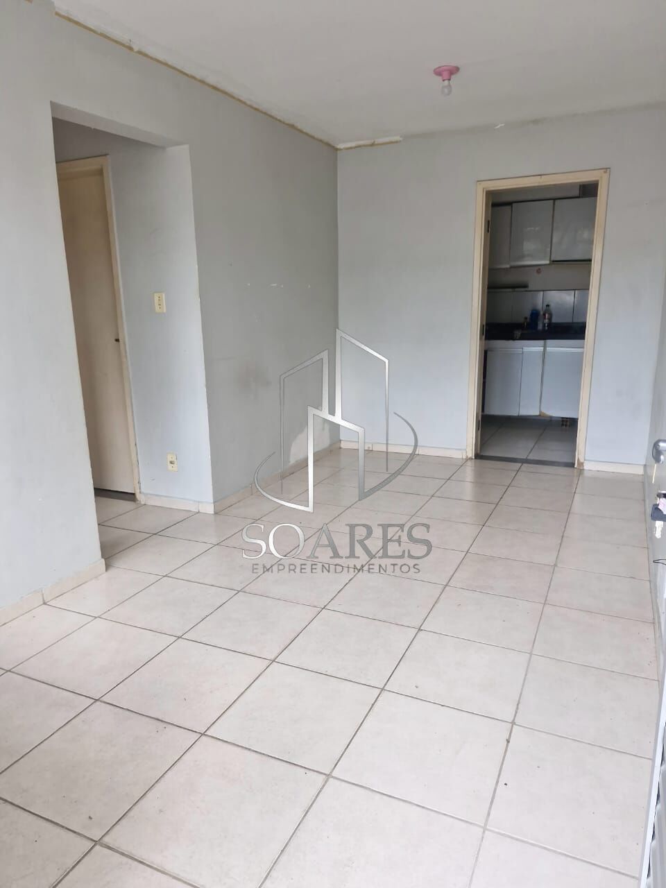Apartamento à venda com 2 quartos, 45m² - Foto 13