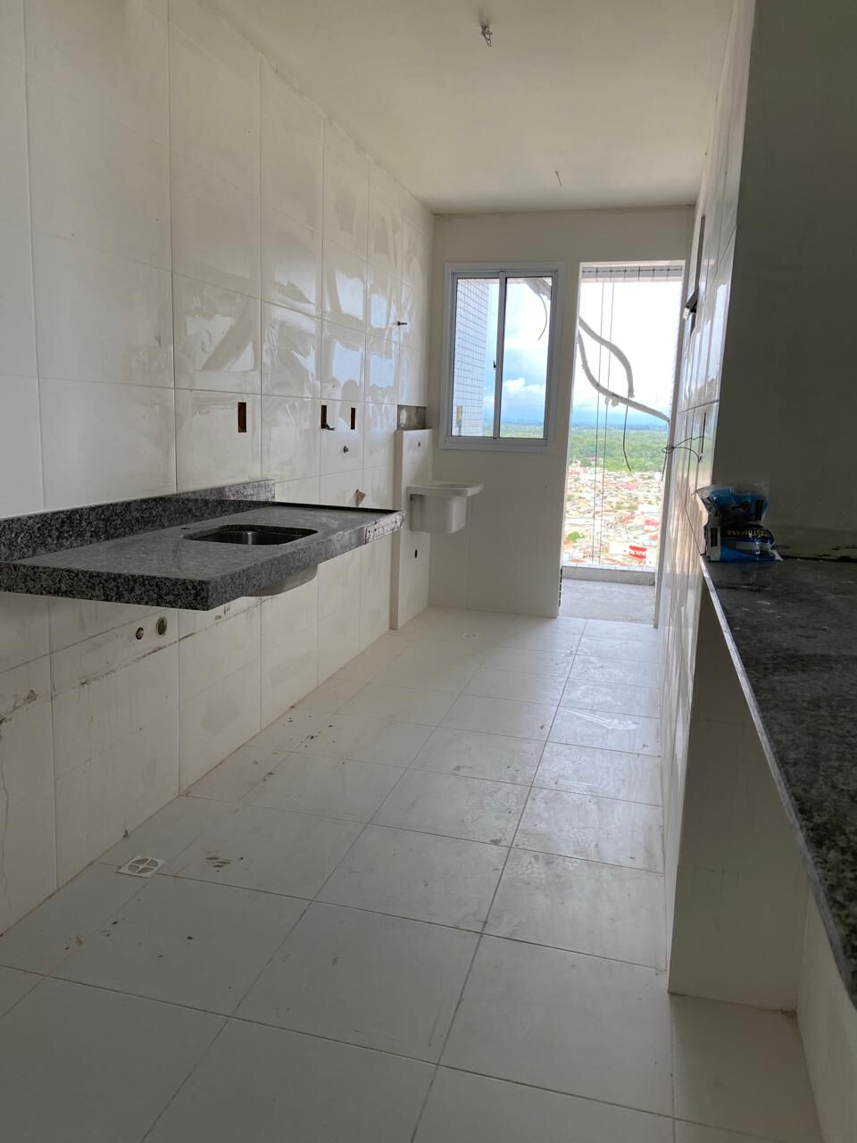 Apartamento à venda com 2 quartos, 62m² - Foto 13