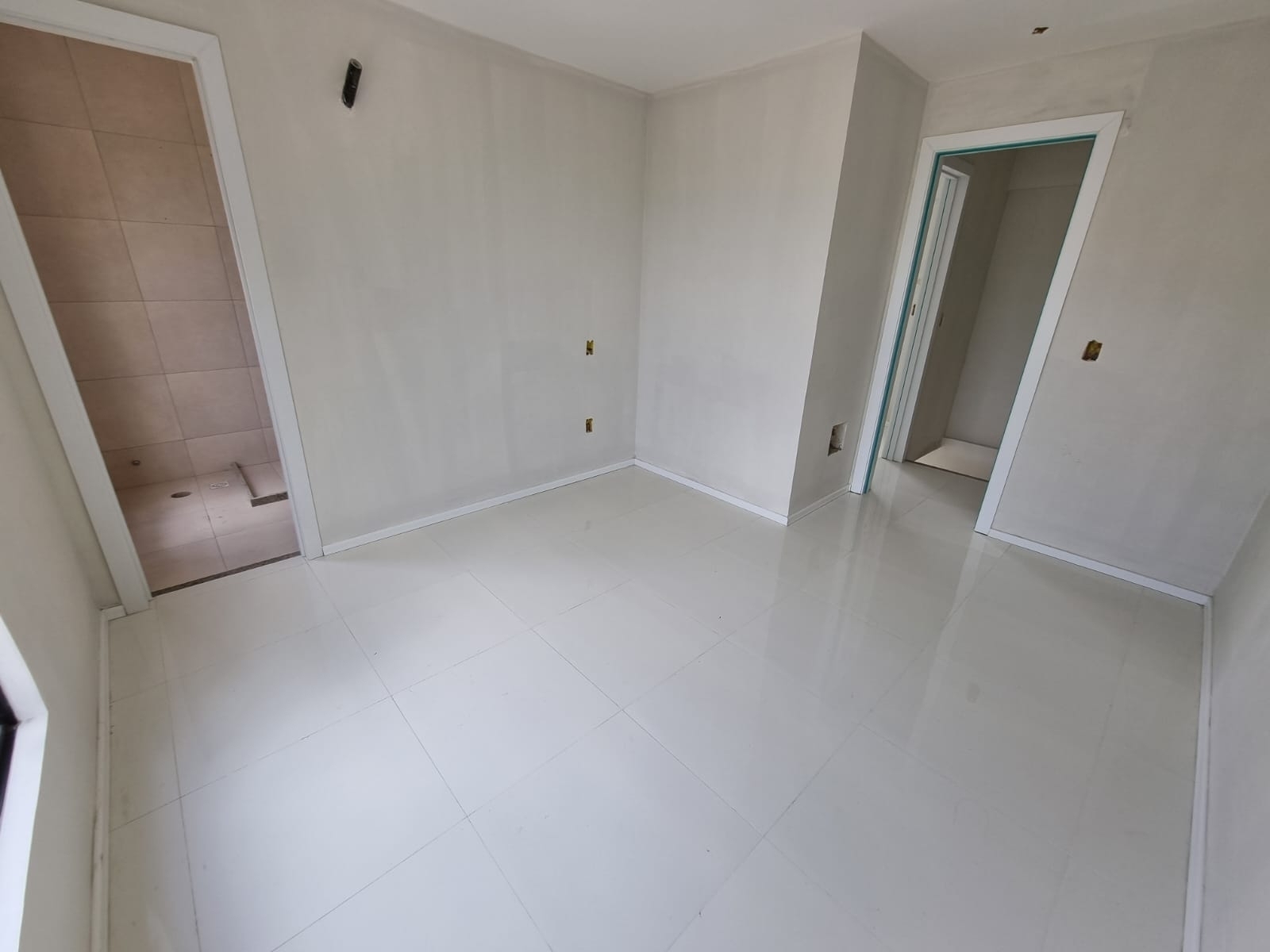 Apartamento à venda com 2 quartos, 98m² - Foto 25