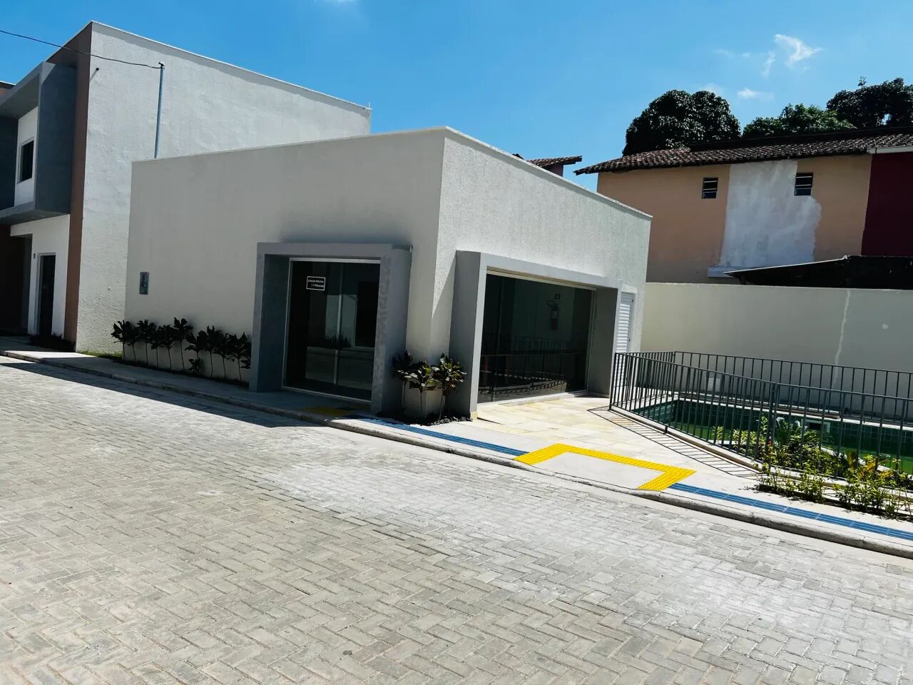 Casa à venda com 3 quartos, 114m² - Foto 4