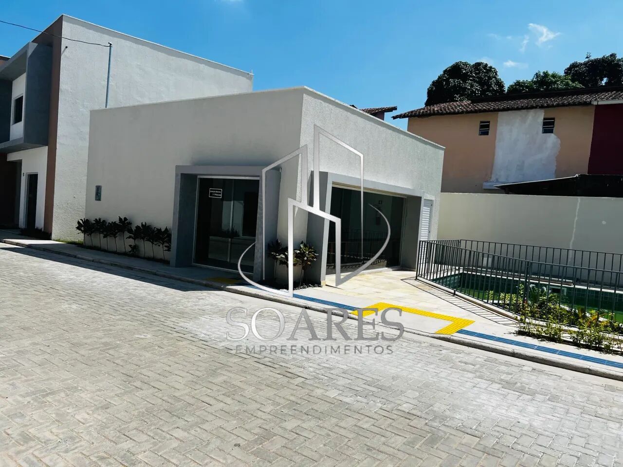 Casa à venda com 3 quartos, 114m² - Foto 4