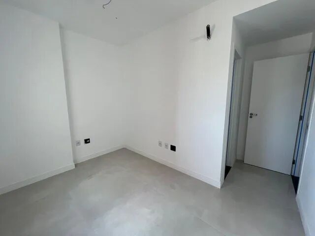 Apartamento à venda com 3 quartos, 114m² - Foto 10