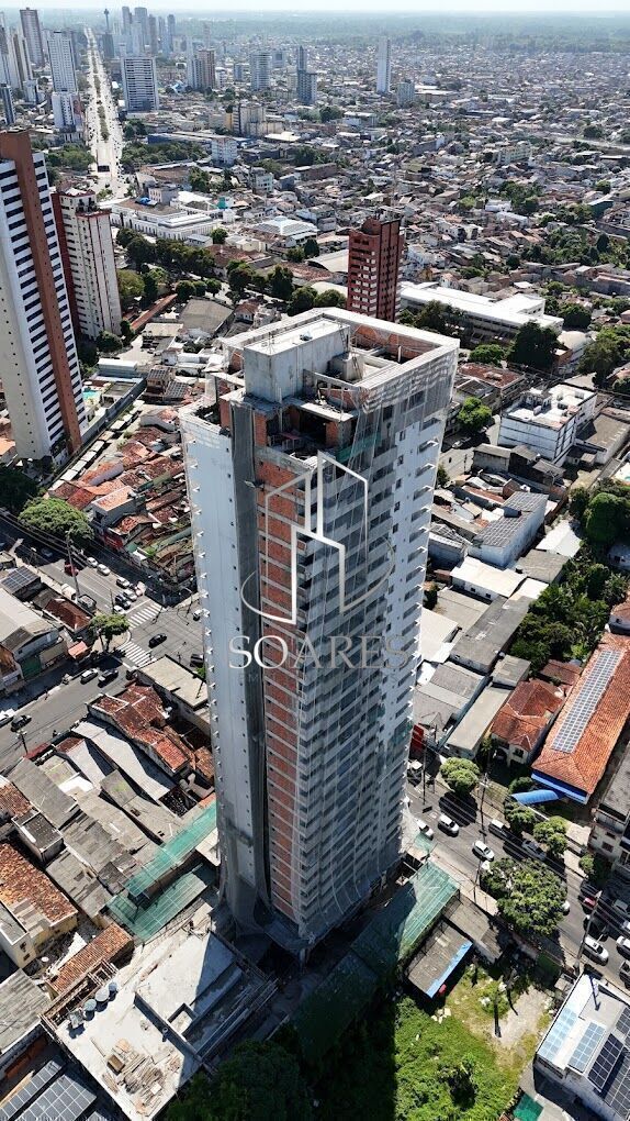 Apartamento à venda com 2 quartos, 68m² - Foto 25