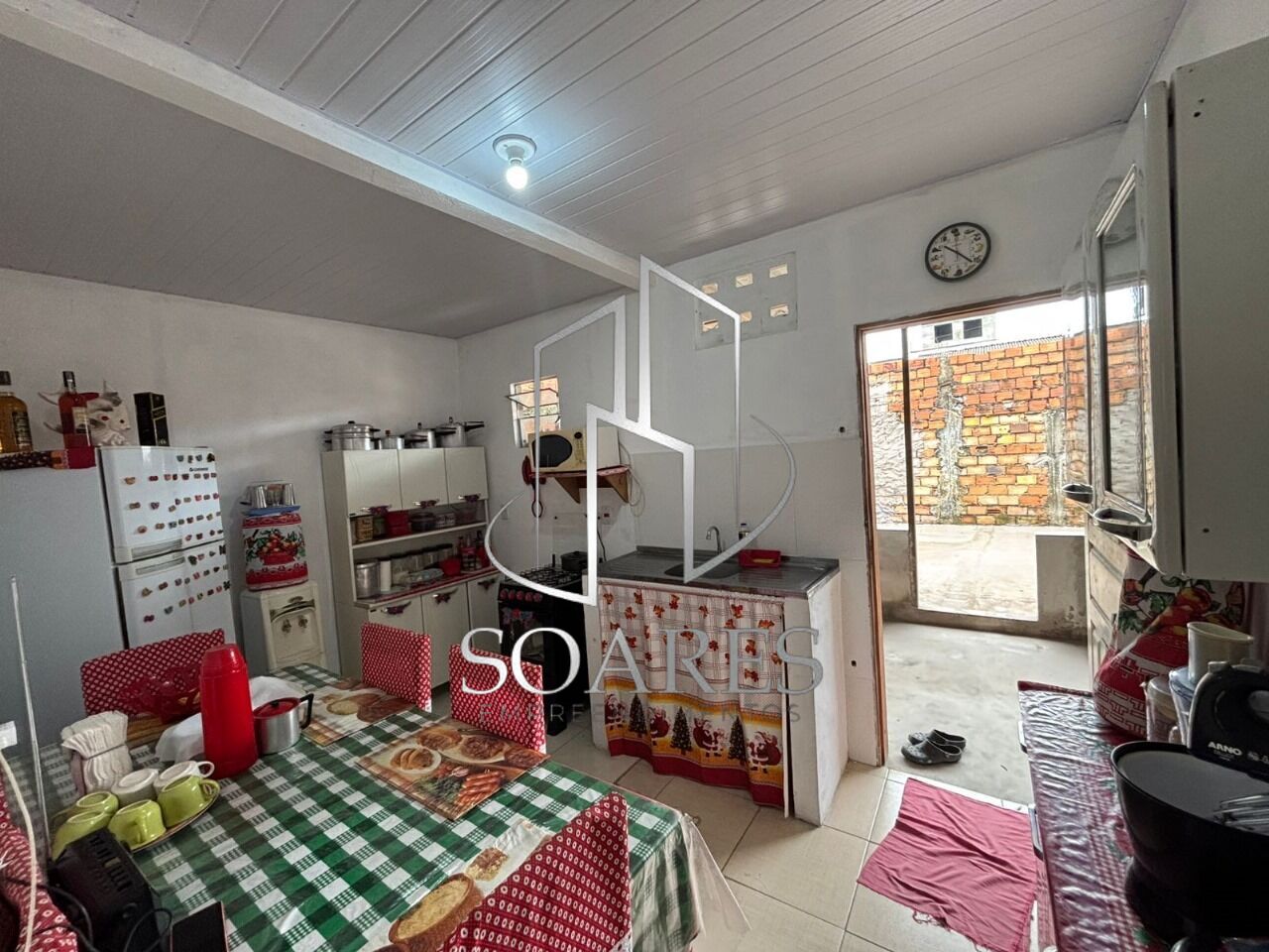 Casa à venda com 2 quartos, 160m² - Foto 14
