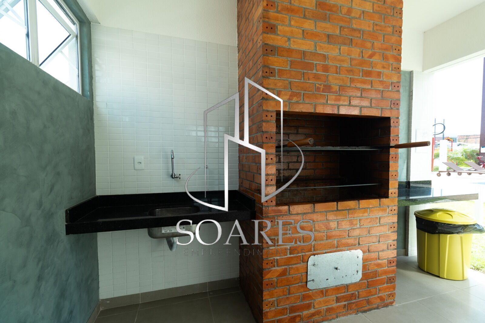 Apartamento à venda com 3 quartos, 90m² - Foto 4