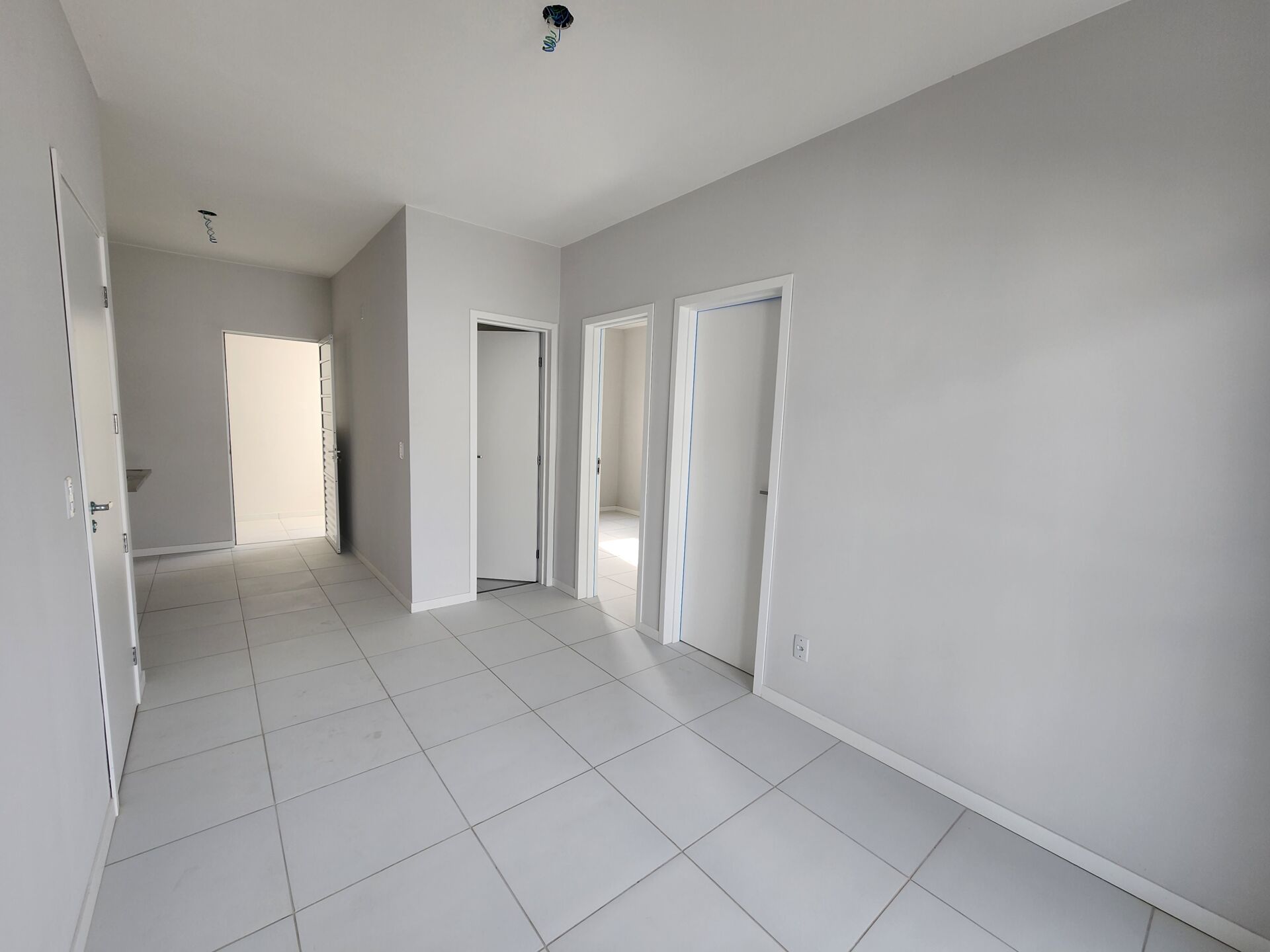 Apartamento à venda com 2 quartos, 56m² - Foto 18