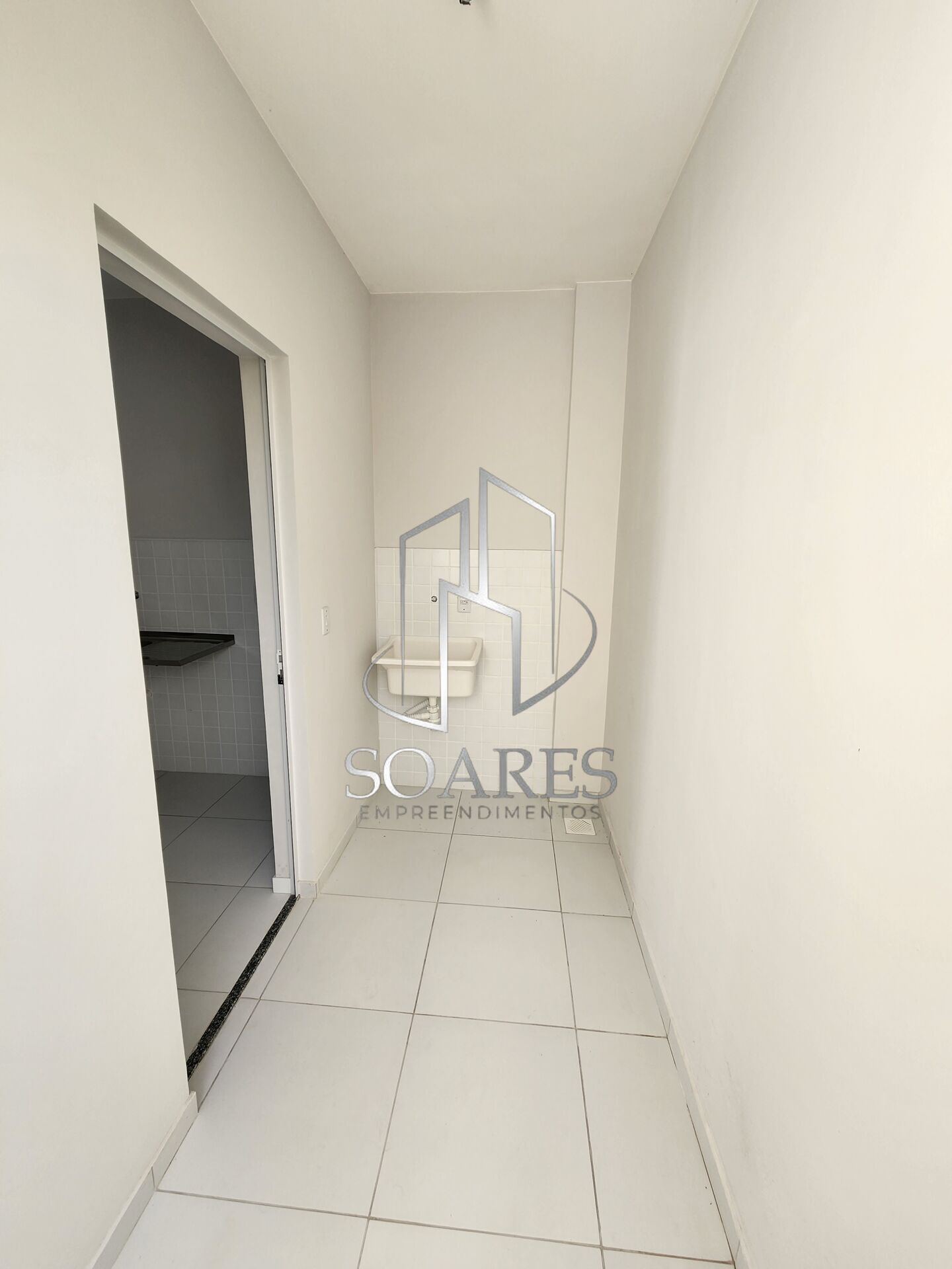 Apartamento à venda com 2 quartos, 56m² - Foto 11