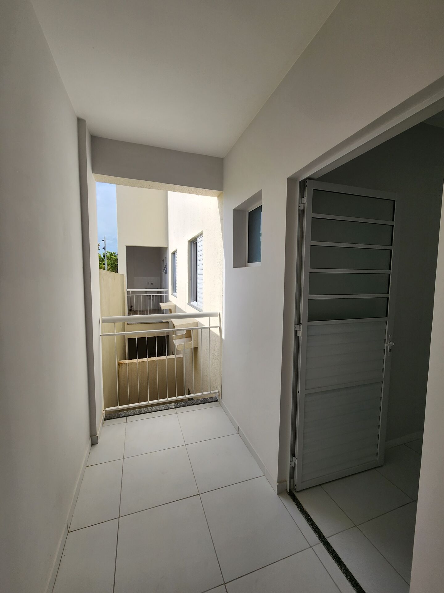 Apartamento à venda com 2 quartos, 56m² - Foto 10