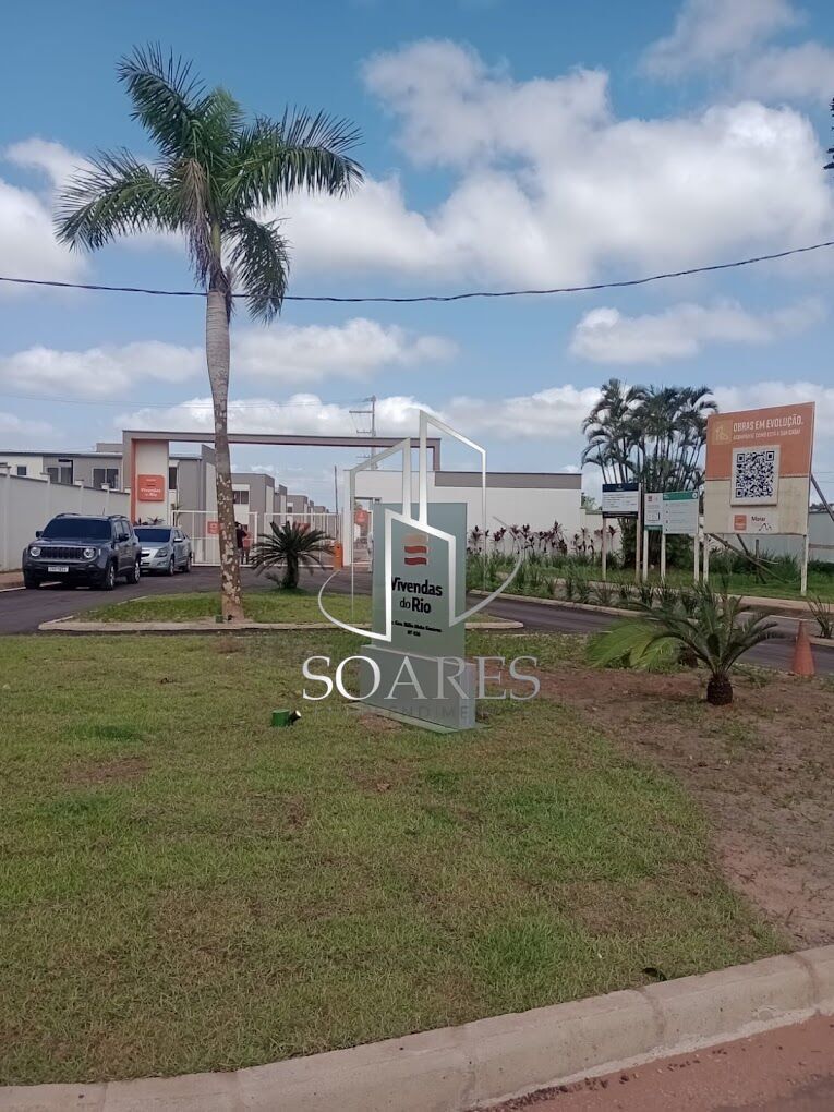 Casa à venda com 2 quartos, 53m² - Foto 1