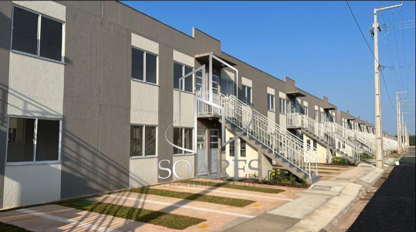 Casa à venda com 2 quartos, 53m² - Foto 4