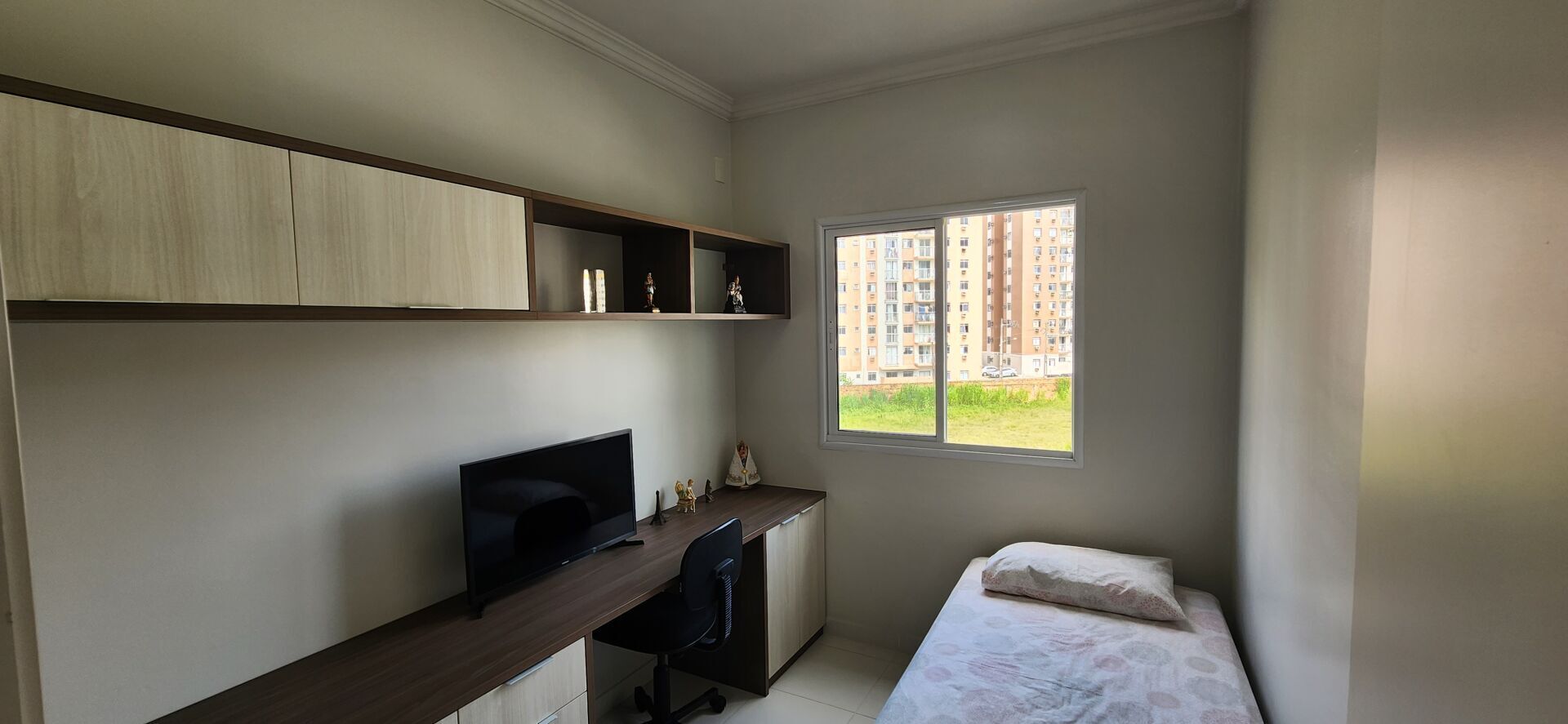 Apartamento à venda com 3 quartos, 96m² - Foto 12