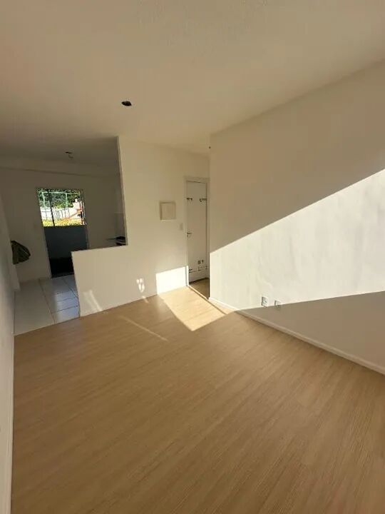 Casa à venda com 2 quartos, 53m² - Foto 7