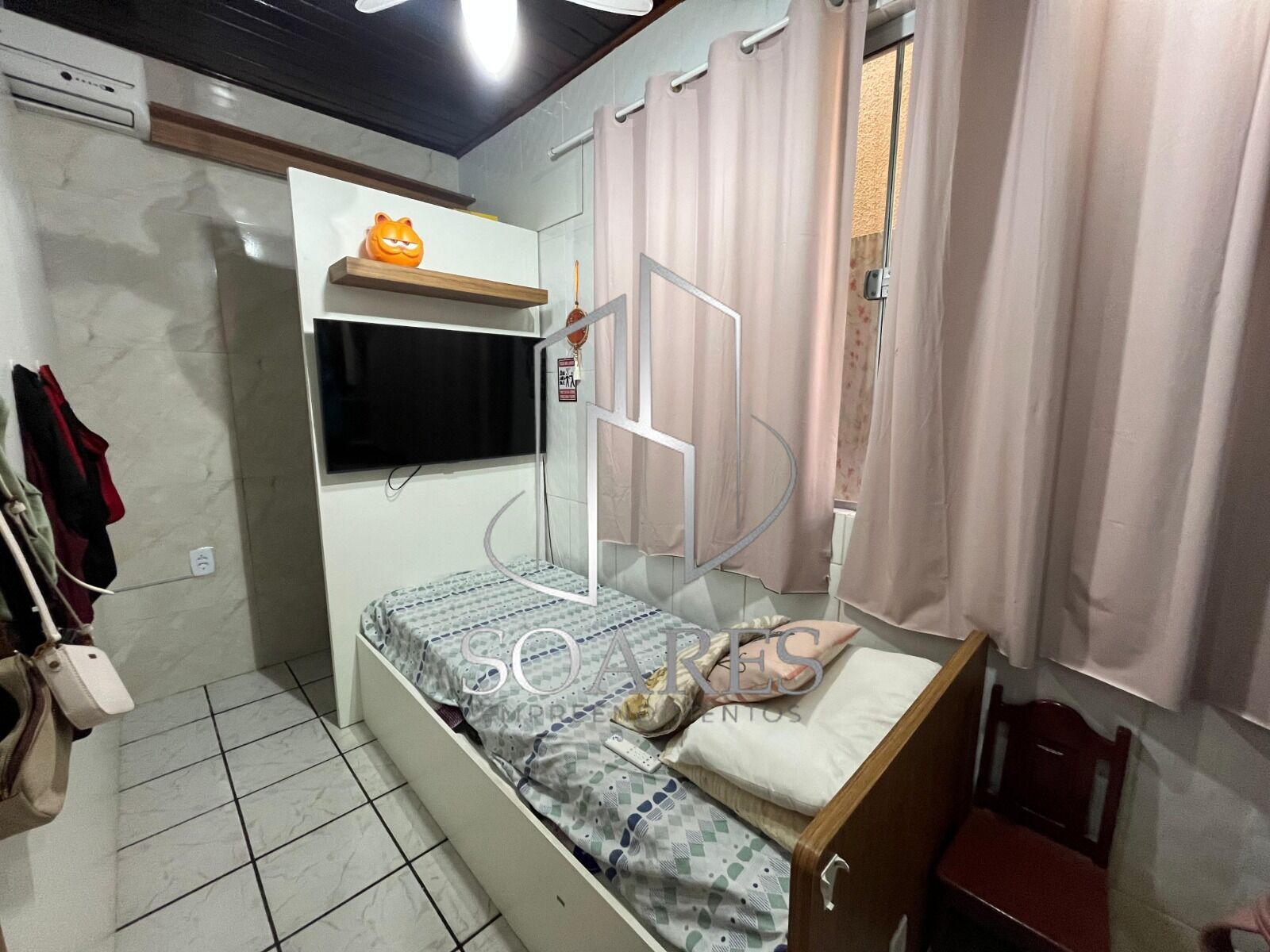 Casa à venda com 3 quartos, 200m² - Foto 13